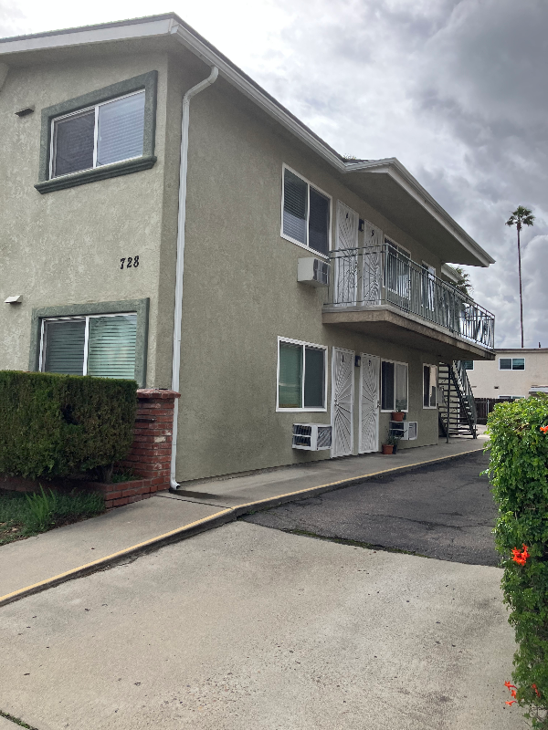 728 S Magnolia Ave #4D - Photo 2 of 10