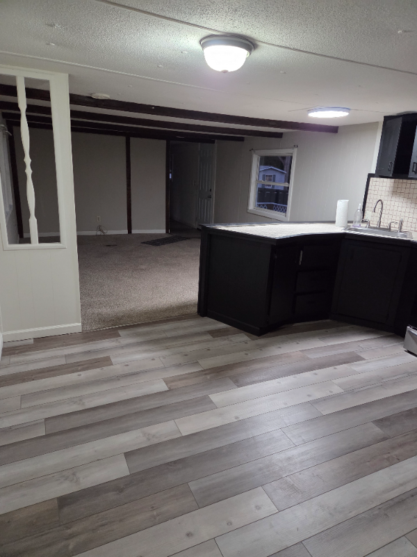 8 Geer Rd - Photo 3 of 6