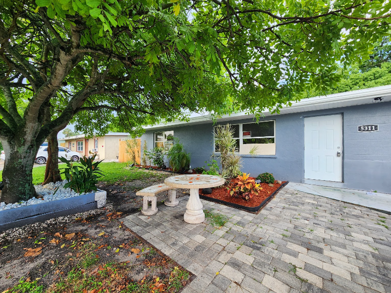 5311 5th Street Ct E #A - Photo 2 of 12