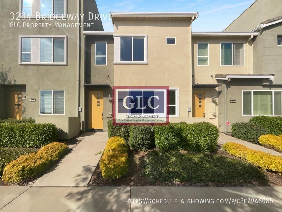 3234 Bridgeway Dr - Photo 3 of 24
