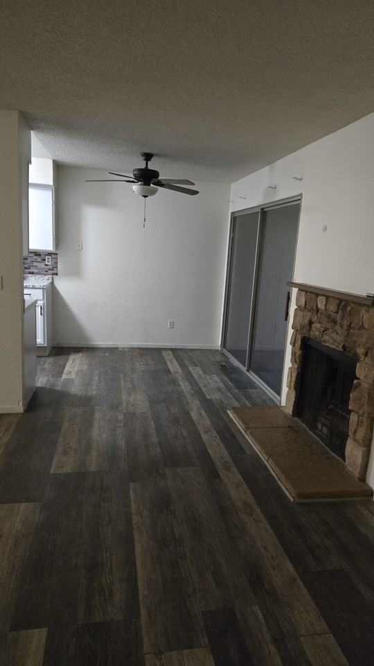 423 Enterprise Dr #423 - Photo 4 of 14