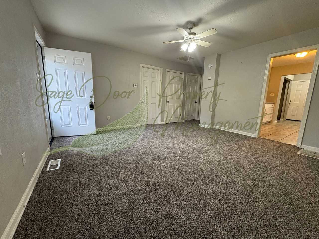 3829 East 53rd Terrace - Photo 3 of 22