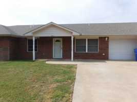 featured image of 407 S 2nd St