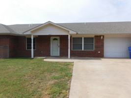 featured image of 409 S 2nd St