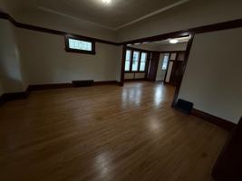 featured image of 1005 S 58th St