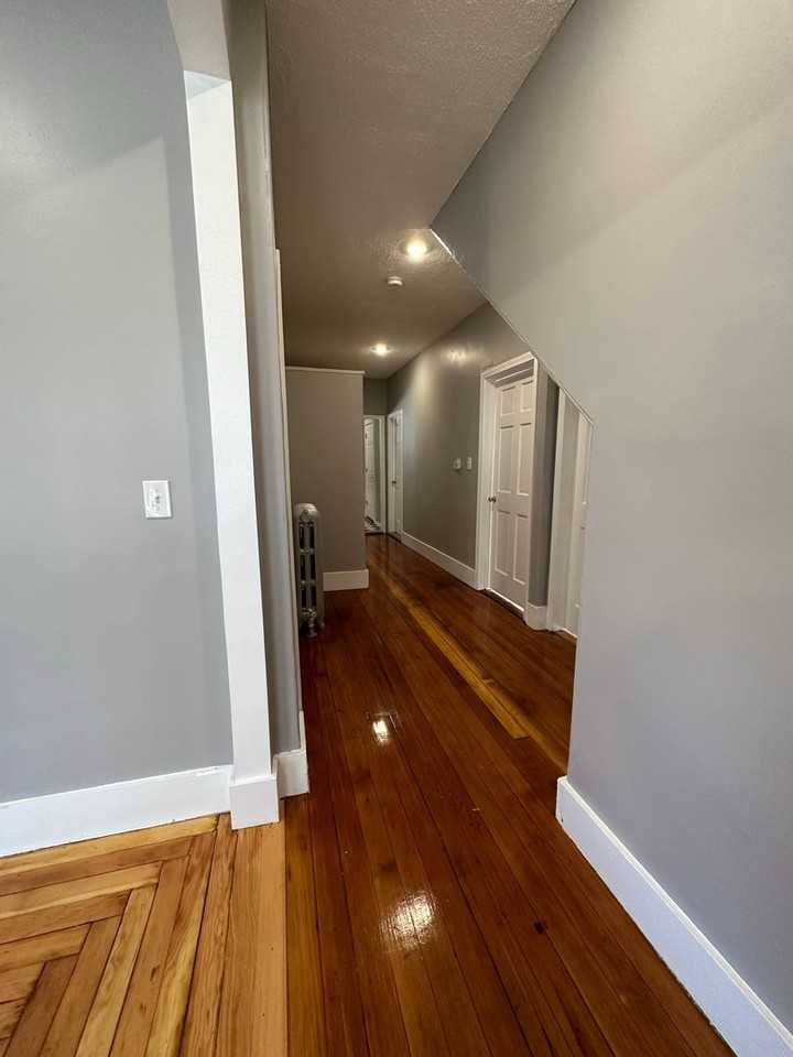 2 Page St - Photo 3 of 28