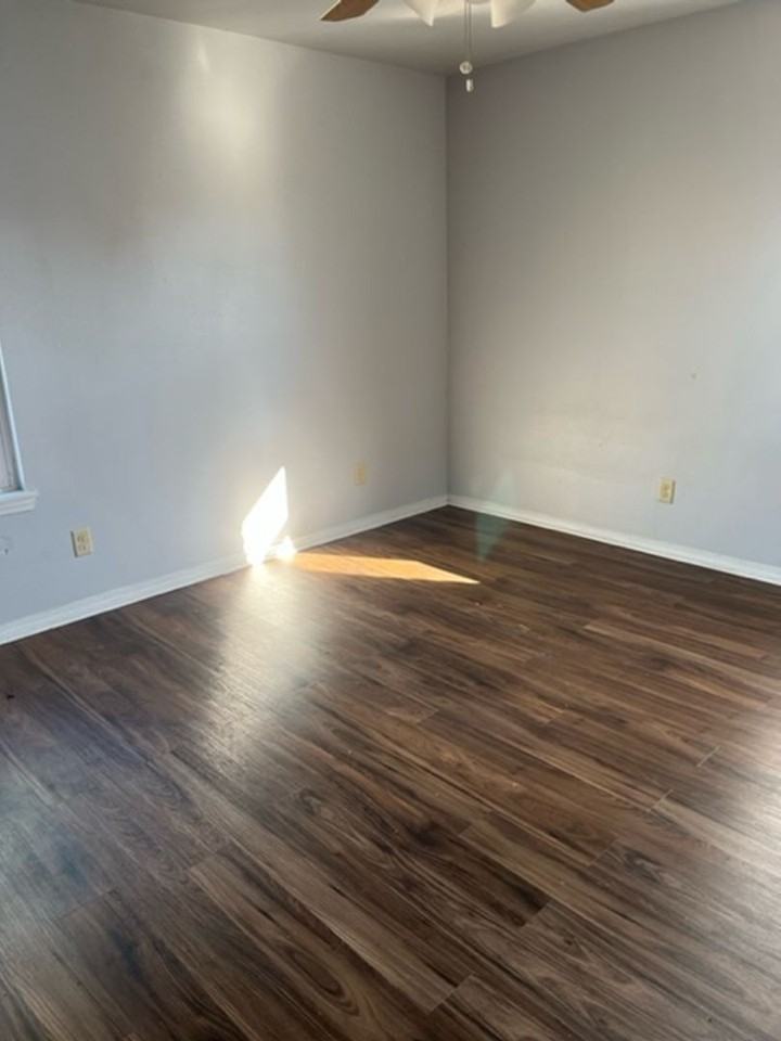 2701 Utica St - Photo 3 of 8