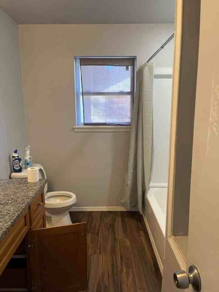 2701 Utica St - Photo 5 of 8