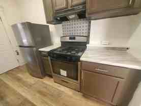 1446 E 4th St #4 - Photo 1 of 1