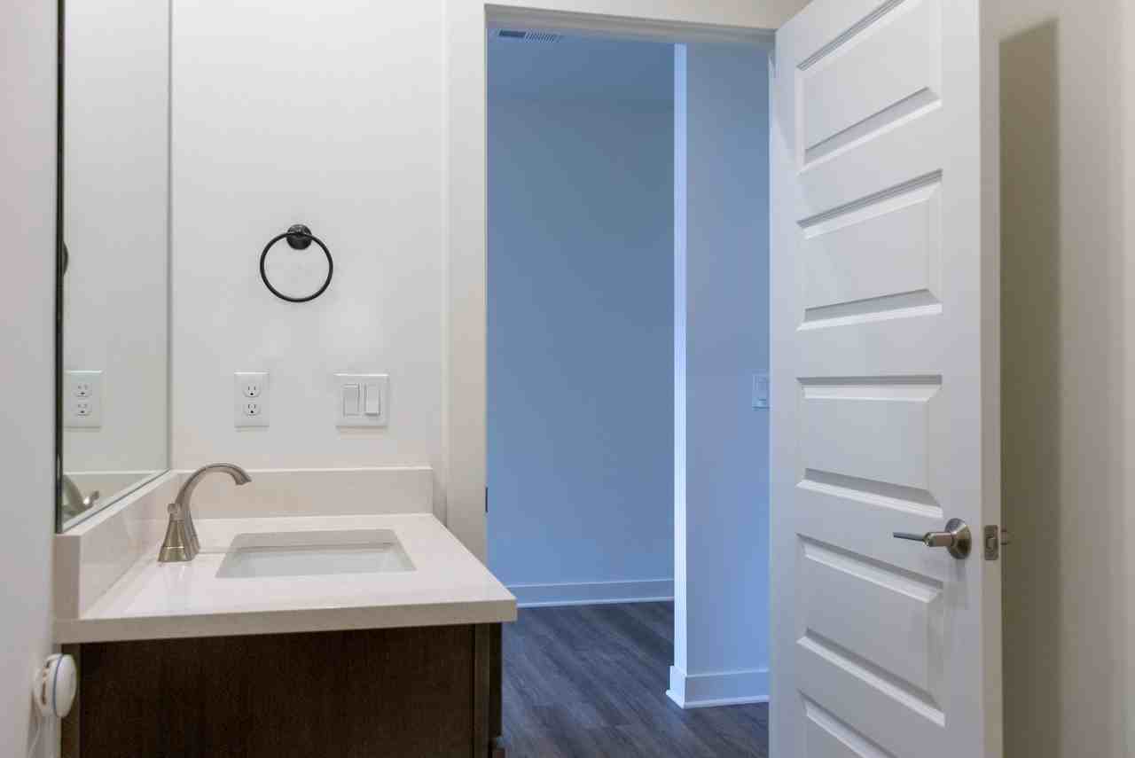 19613 200th St - Photo 7 of 40