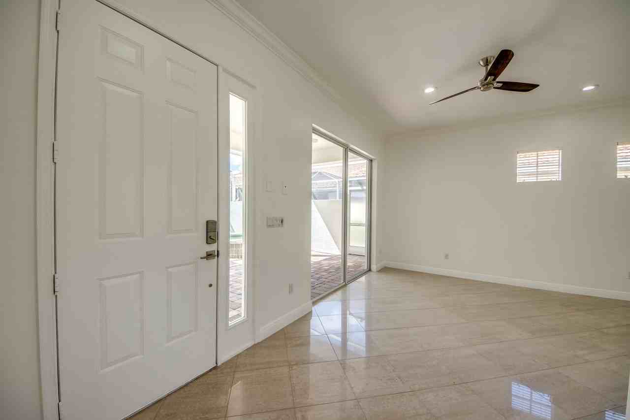 14021 Bently Circle - Photo 6 of 50