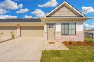 2355 S Spring Hill Ct - Photo 1 of 1
