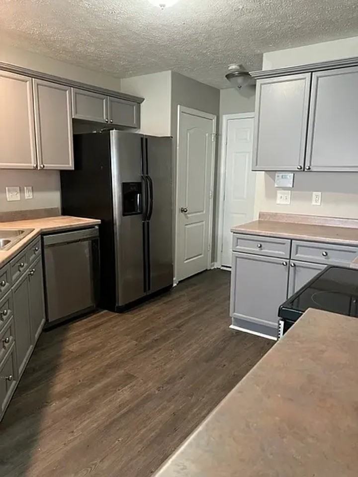 4232 Sandstone Dr - Photo 6 of 18