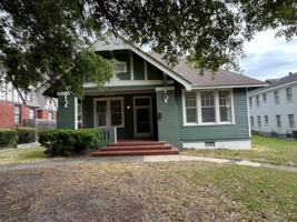 featured image of 1310 Stark Ave