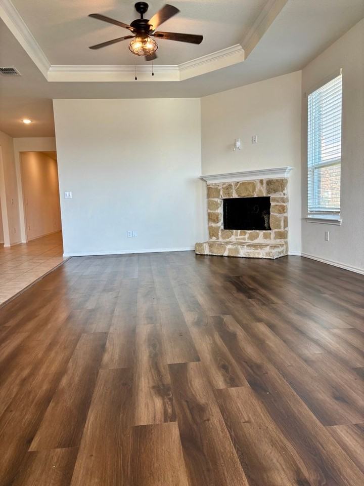 840 Lemongrass Ct - Photo 3 of 18