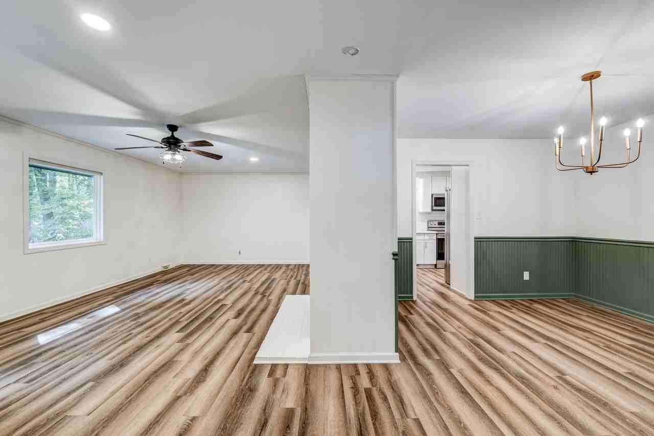 2900 Litchfield Dr - Photo 2 of 36