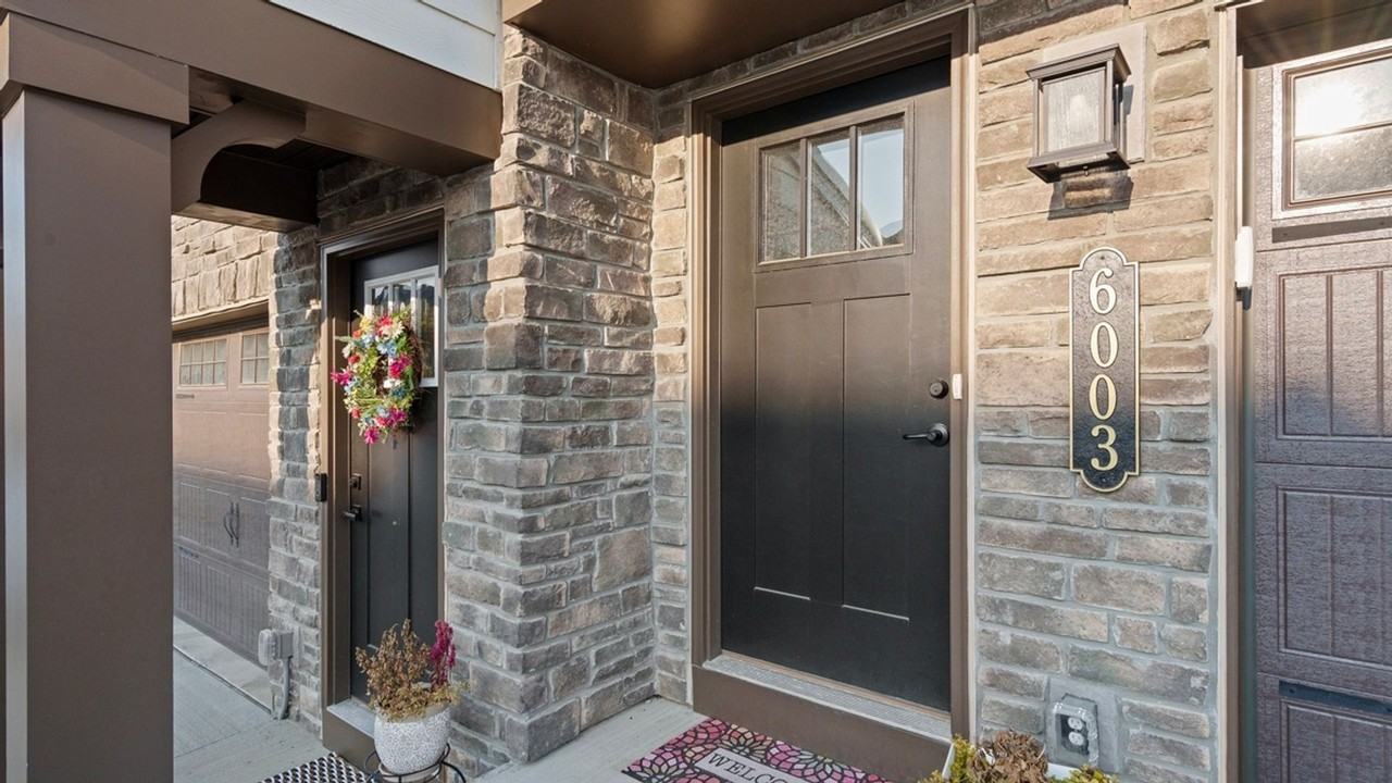 6003 Ruby Way - Photo 3 of 38