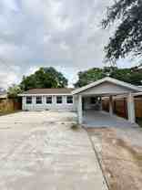 2416 Golfview St - Photo 1 of 1