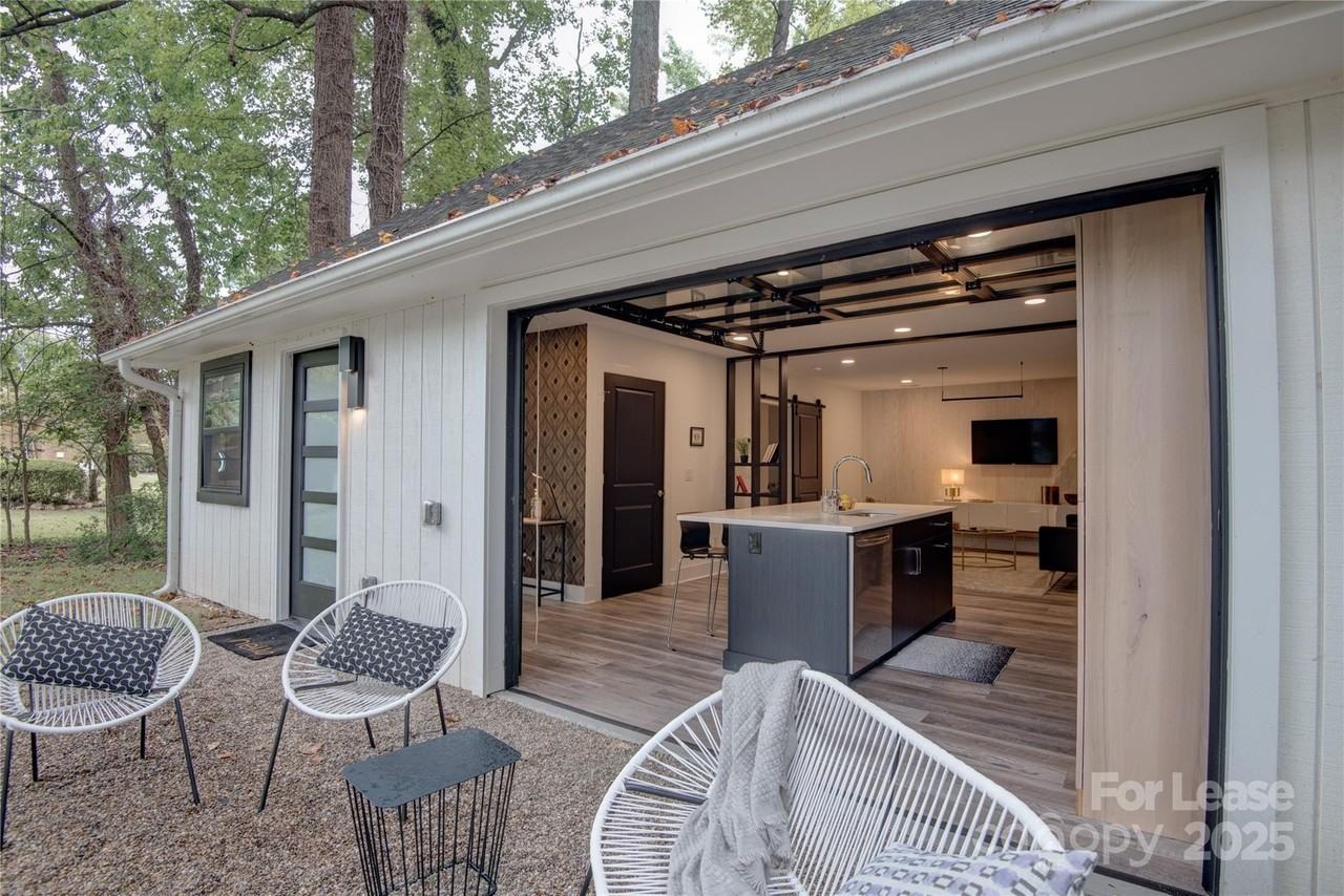 3945 Rockfern Rd Unit B #B