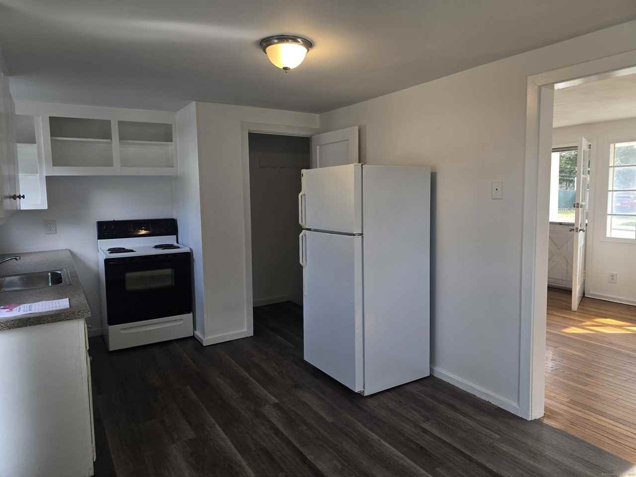 1 Murray Avenue - Photo 3 of 4