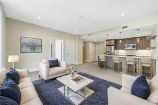 706 Madison St #302 - Photo 1 of 1