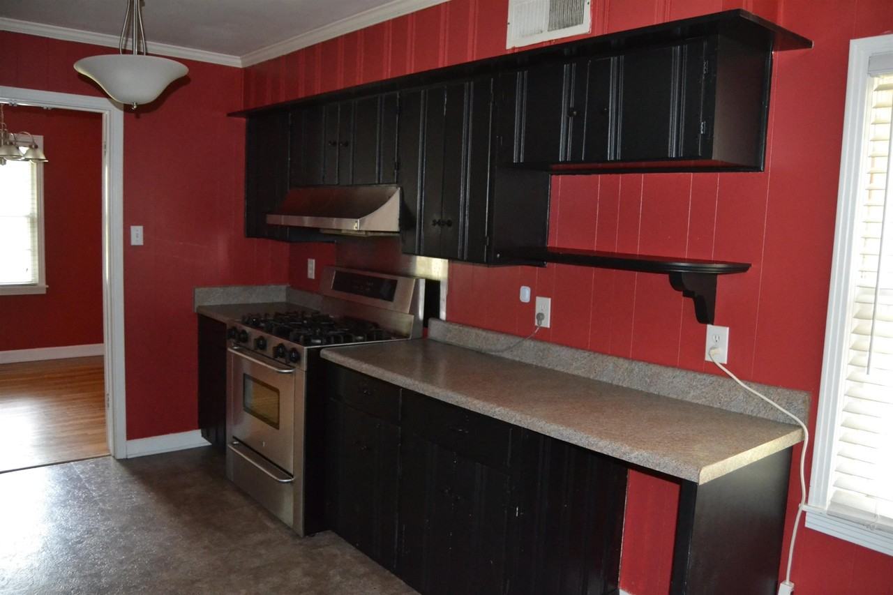 1606 Sterling Dr - Photo 5 of 14