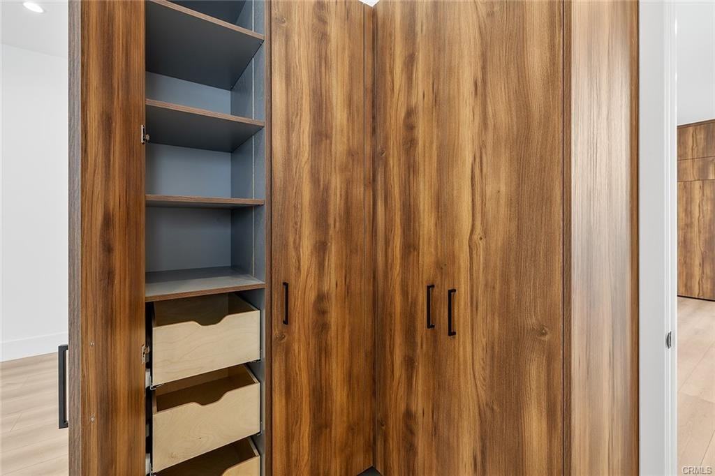 17175 Rayen St - Photo 3 of 8