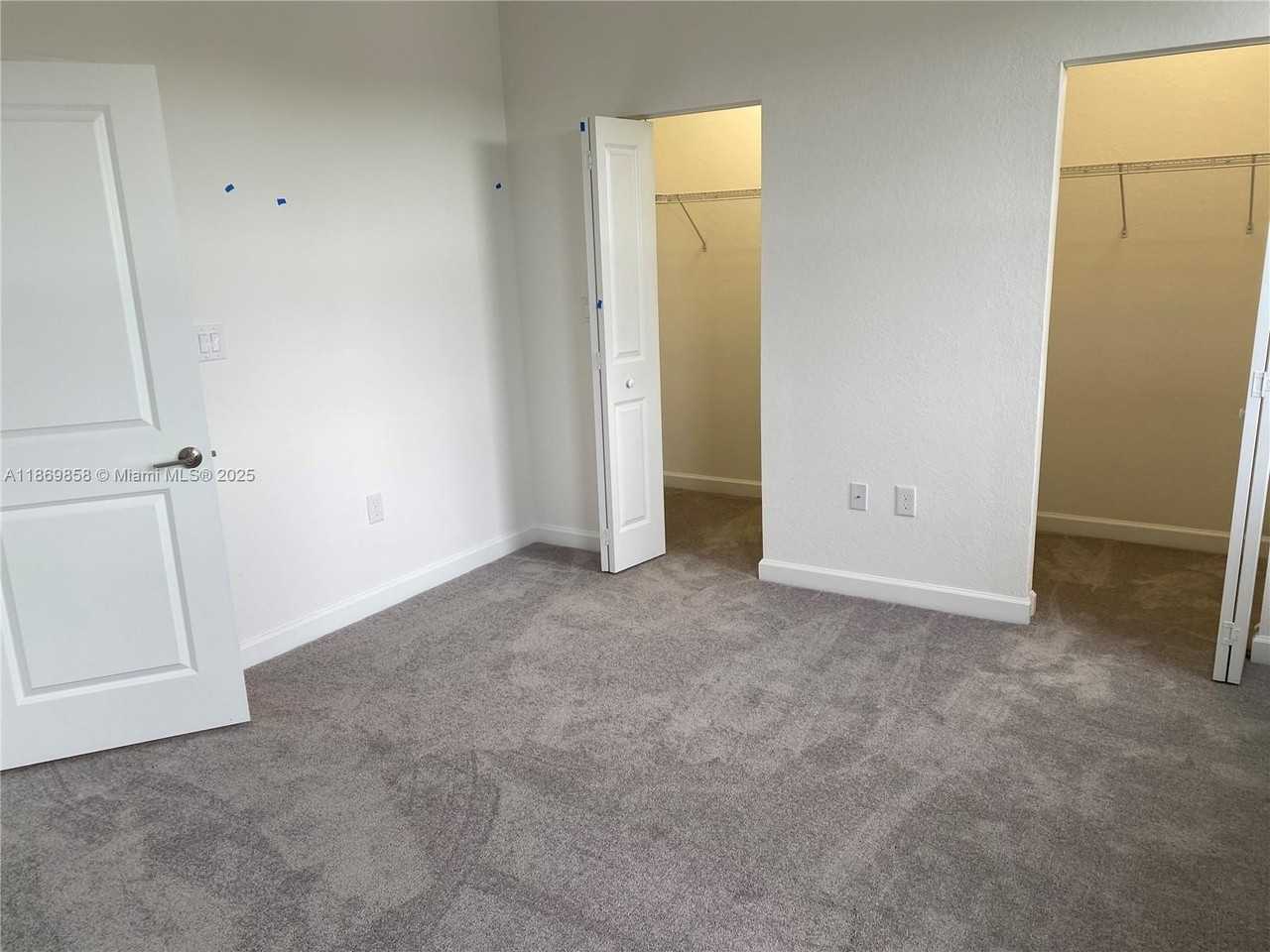 350 Northeast 208th Terrace - Photo 6 of 9