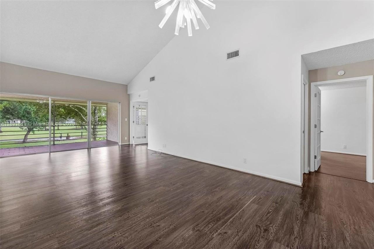 8790 Holly Court #202 - Photo 5 of 23