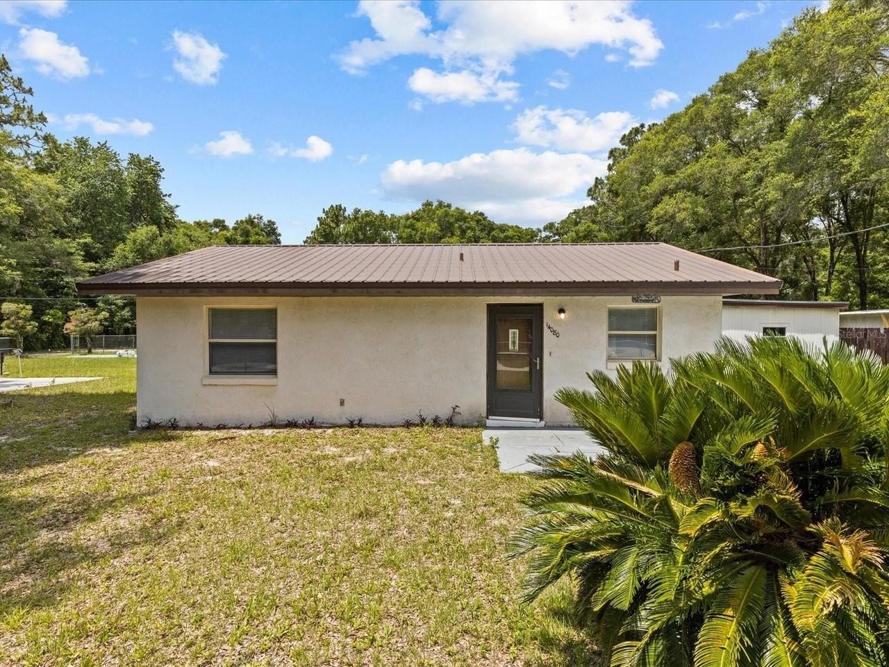 14080 Southeast 46th Court - Photo 2 of 28