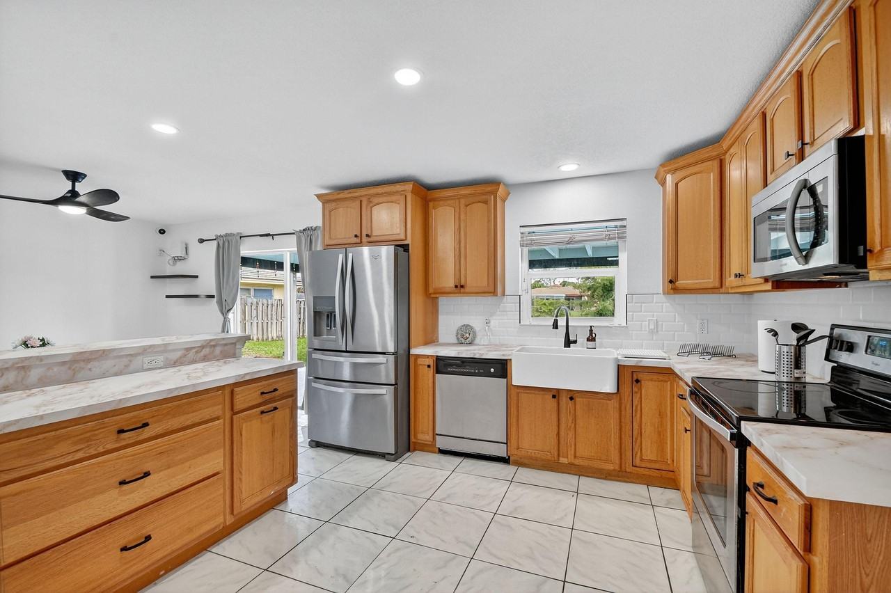 40th St - Photo 7 of 40