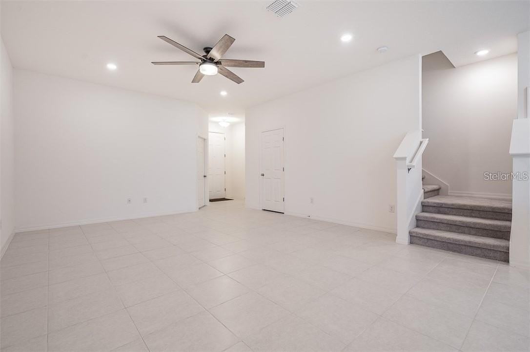 14086 Kite Lane - Photo 3 of 24