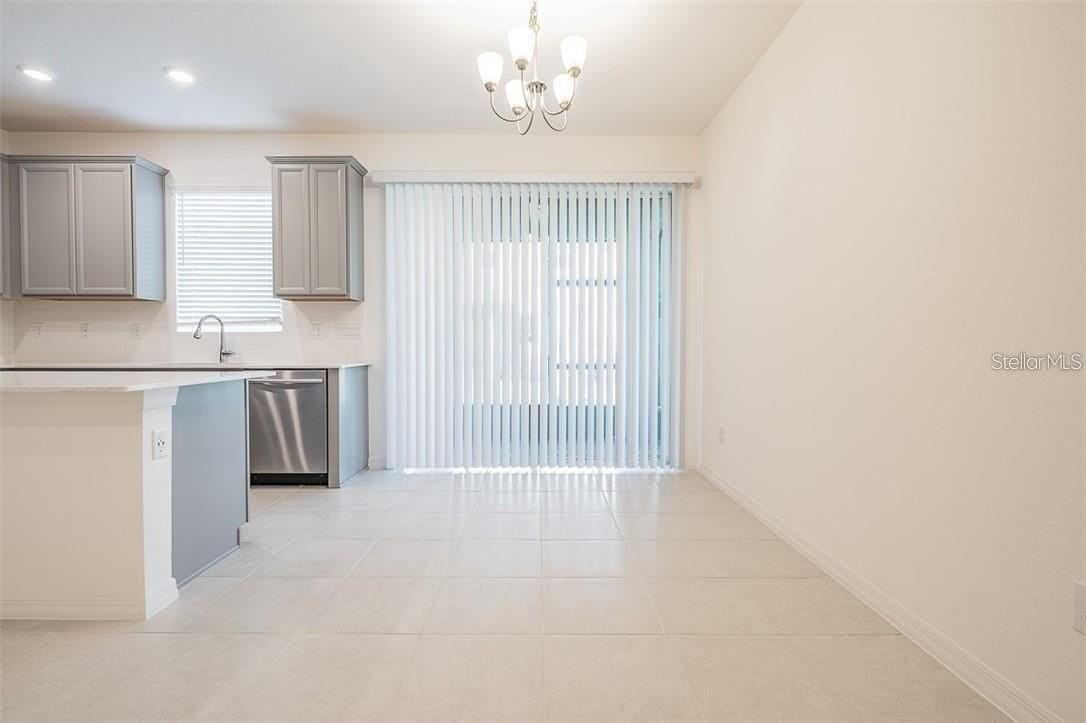 14086 Kite Lane - Photo 4 of 24