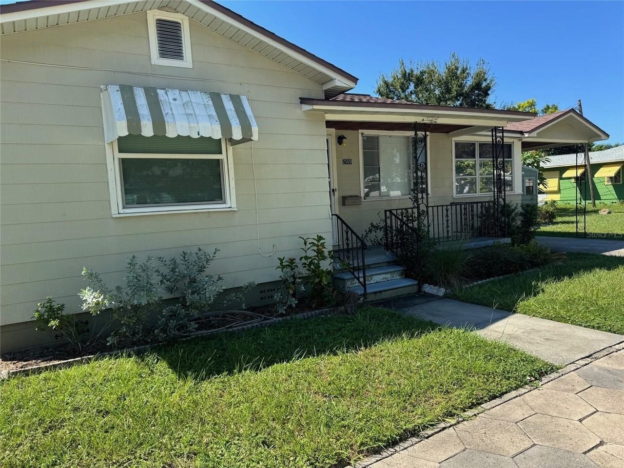 2500 14th Ave N - Photo 3 of 27