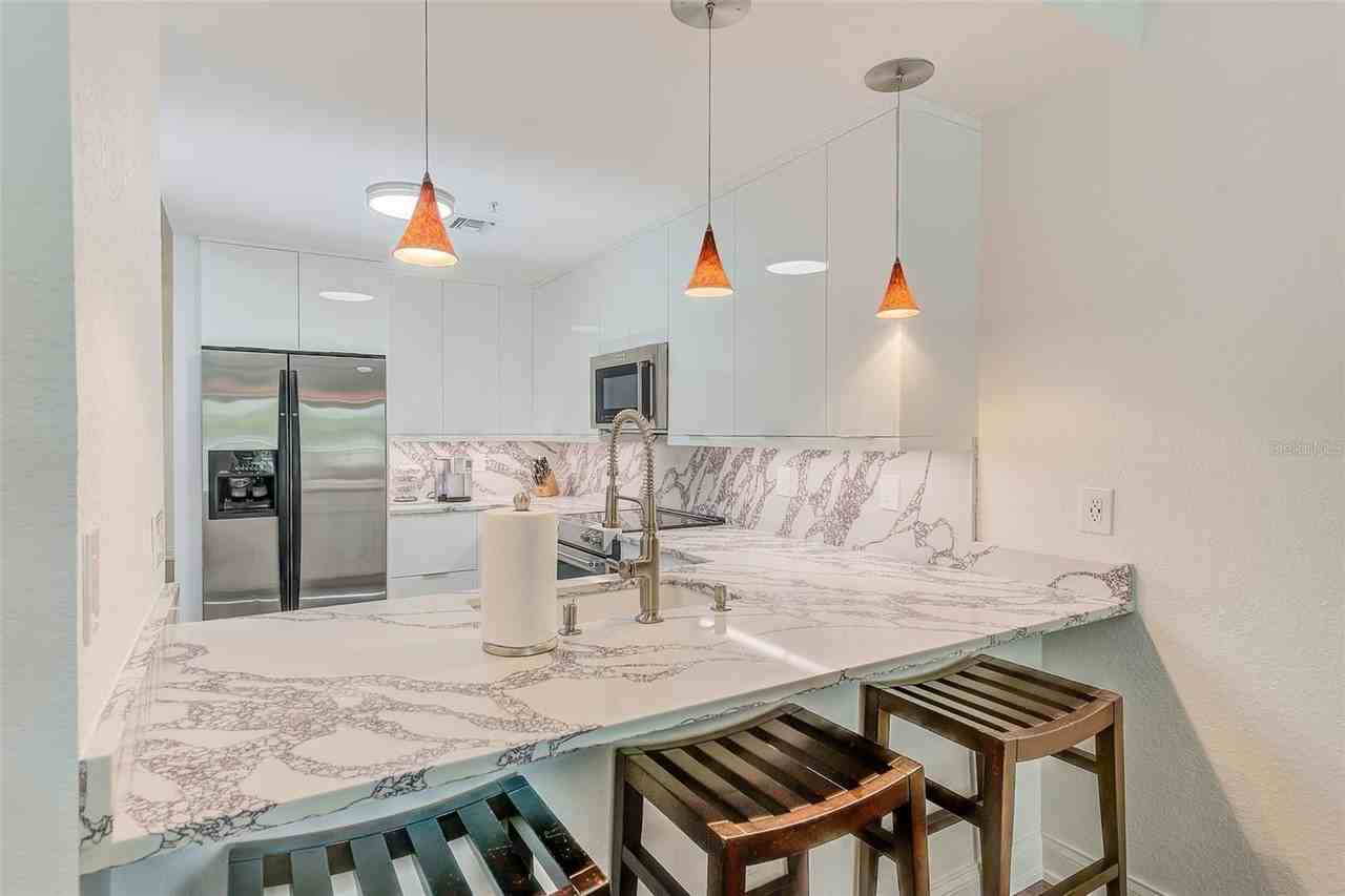 217 18th Ave - Photo 4 of 50