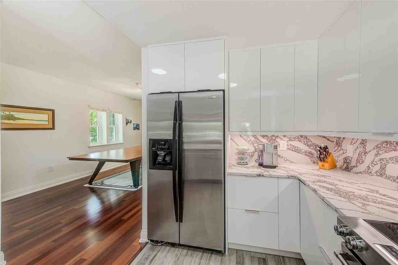 217 18th Ave - Photo 7 of 50