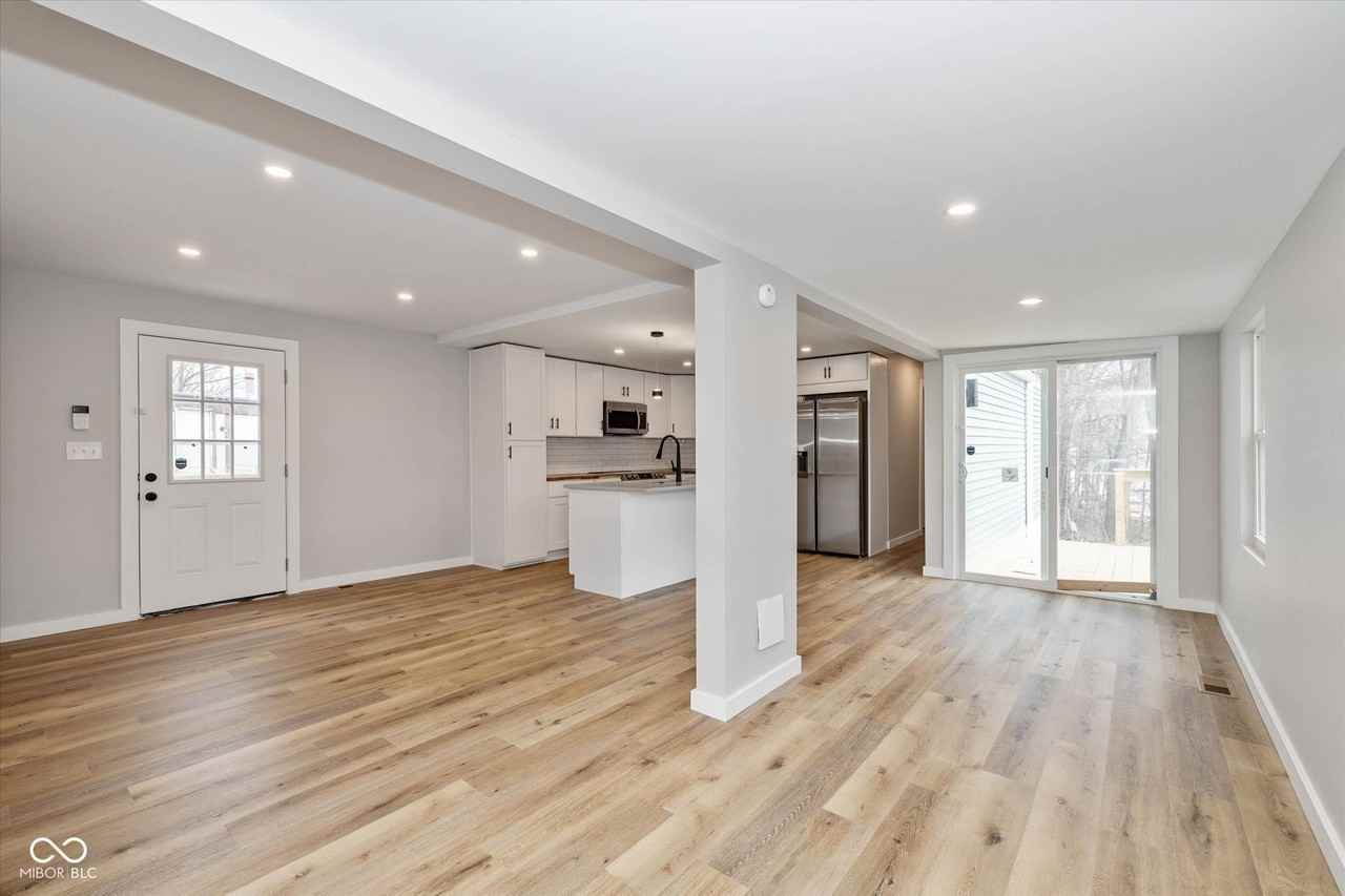 14 Morse Ct - Photo 3 of 20