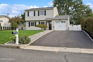 527 Pennsylvania Ave - Photo 1 of 1