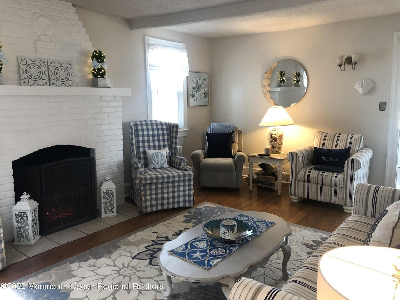 1717 River Rd - Photo 5 of 25