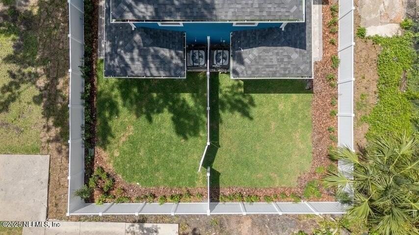 3229 Lenox Ave - Photo 4 of 22