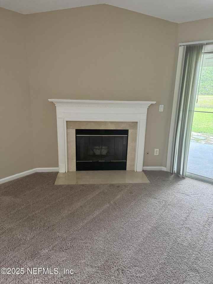 1428 Tintern Ln - Photo 7 of 15