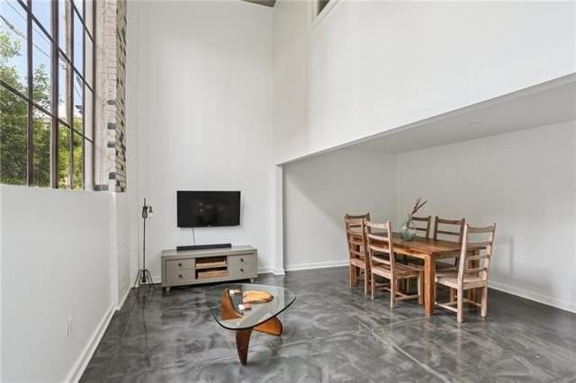 1103 Tchoupitoulas St #102 - Photo 4 of 21