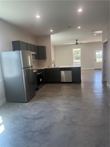 270 N 3rd St - Photo 3 of 9