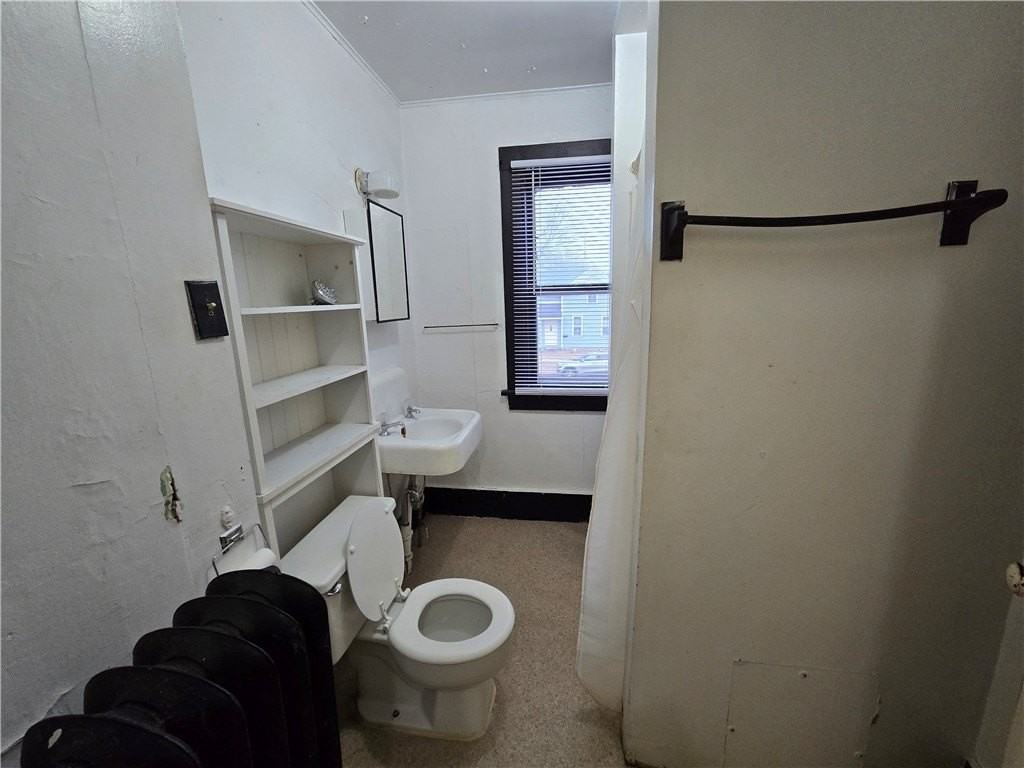 1221 1/2 7th St E - Photo 3 of 12