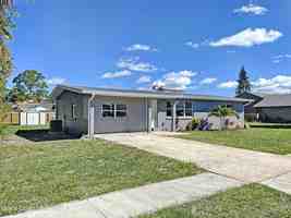 featured image of 124 Bermuda St