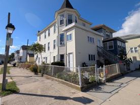 600 N Michigan Ave - Photo 1 of 1