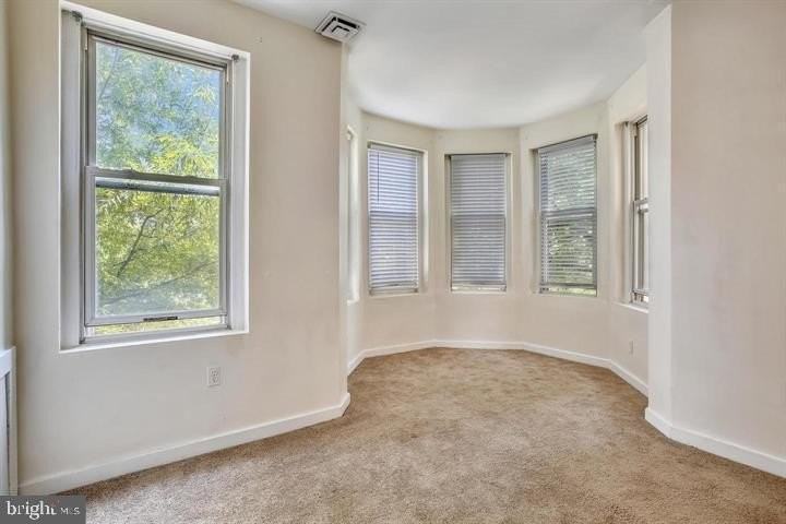 1900 3rd St Nw Apt 2 #2 - Photo 3 of 14