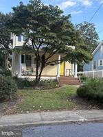 featured image of 20 Locust Ave