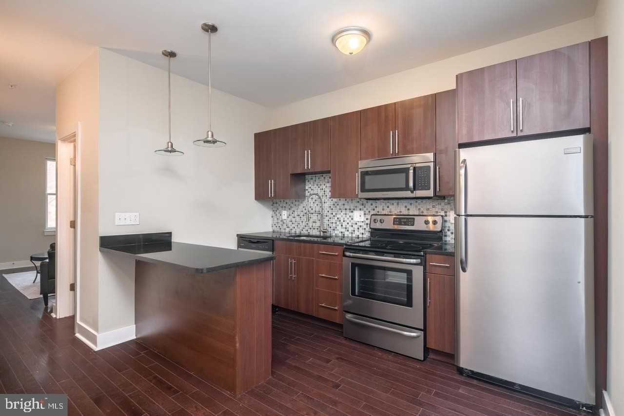 2012 West Girard Avenue #6A - Photo 5 of 14