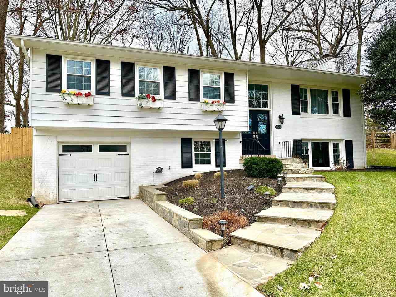 2529 W Meredith Dr - Photo 3 of 40